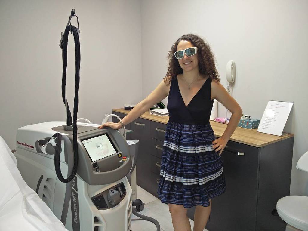 drselintecimer's tweet photo. Lazer epilasyon olur mu? Olur dogru dozlarda, dogru cihazlarla epilasyon yapmaya devam ediyoruz#dermatolog #selint… https://t.co/x3NpUqpMcF https://t.co/ihKSfwGOfI
