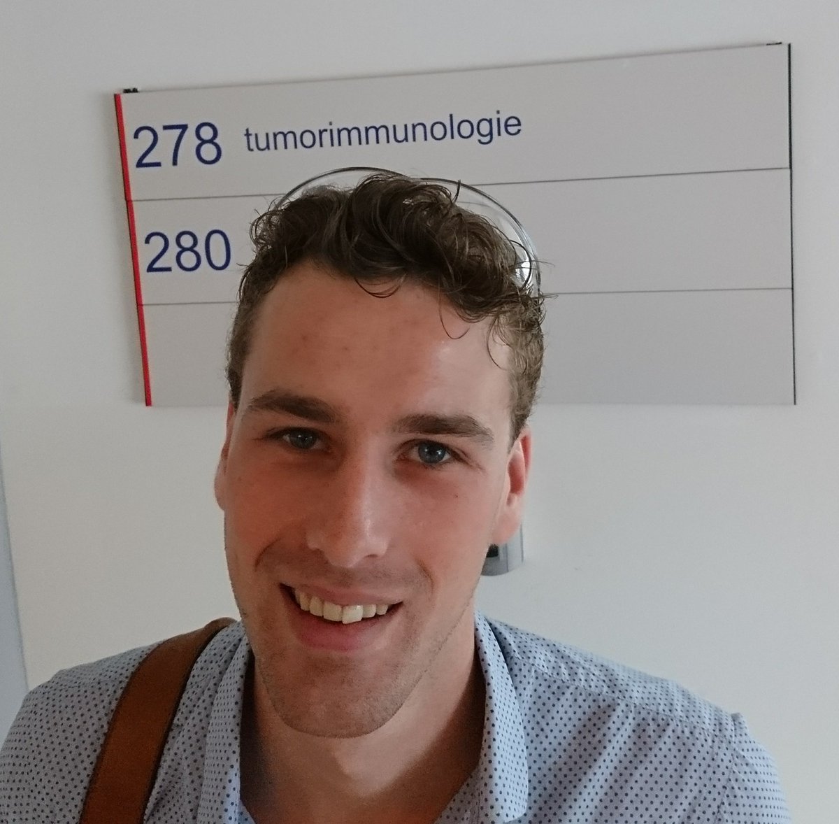 VerdoesLab's tweet photo. #Verdoeslab welcomes #chemistry #PhD student Floris van Dalen to our #research team!
Check: https://t.co/mqYh7l0GlM 
#Verdoesit #science https://t.co/tFp8KSepKY
