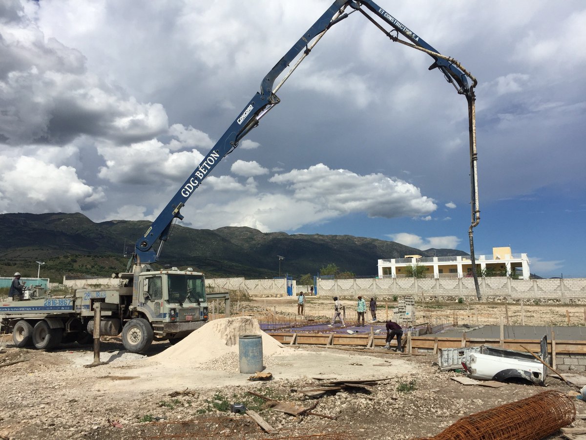 ILiveBeyond's tweet photo. Finished the foundation pour yesterday! Solomon and his crew are working so hard. #livebeyond #livebeyondschool #education https://t.co/iyWcFa9hr9