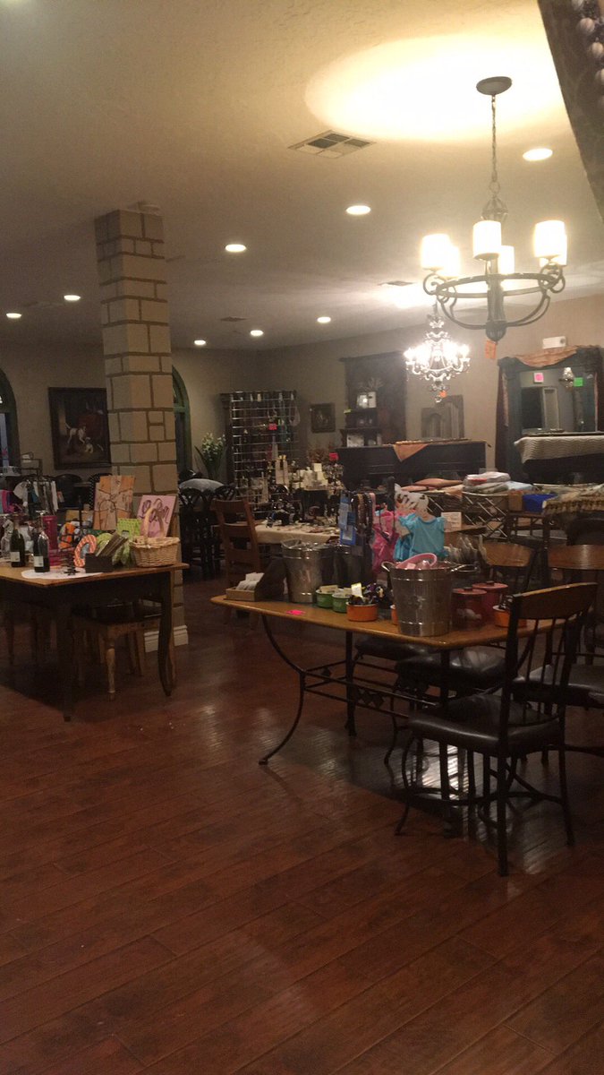 Only 4 days until the sidewalk sale! Don't forget the tables are 60-75% off and everything else will stay 50% off!