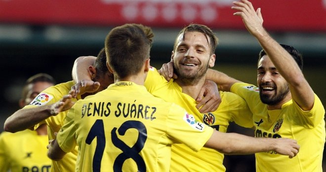 Fenerbahçe'den Soldado ve Kenedy teması dlvr.it/Pcf2PX