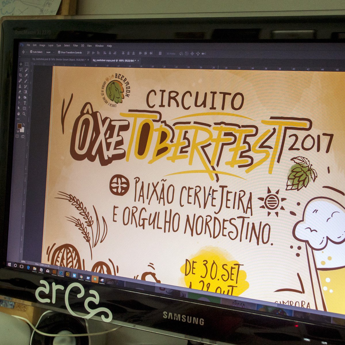 EstudioArca's tweet photo. Aquele evento que a galera respeita, cresceu e agora é circuito Desenhando e pensando nas cervejas que vamos consumir... #ilovethisjob https://t.co/YqOrYIsVyi