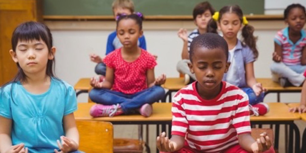 Teach #mindfulness, invite happiness: edut.to/2vq6Qqi. via @erinsharaf