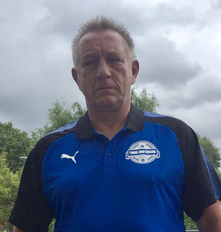 Willkommen im #teamkretzsche -> #ChristianRamota &amp; #MichaelBiegler ✊🏼#BesterTorwart #BesterTrainer  Sonntag 14 Uhr #LanxessArena Köln ✅