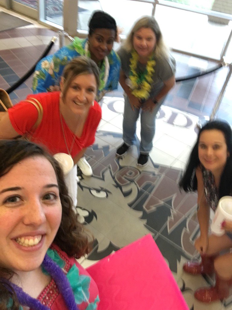 #twolves10 #teamcowboys <a href="/KimVrana/">Kim Vrana</a>