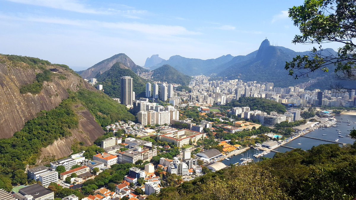 BVGSonTour's tweet photo. Christ the Redeemer and Sugar Loaf Mountain today #BVGSonTour @BVGSonTour https://t.co/NbwEcOIi0j