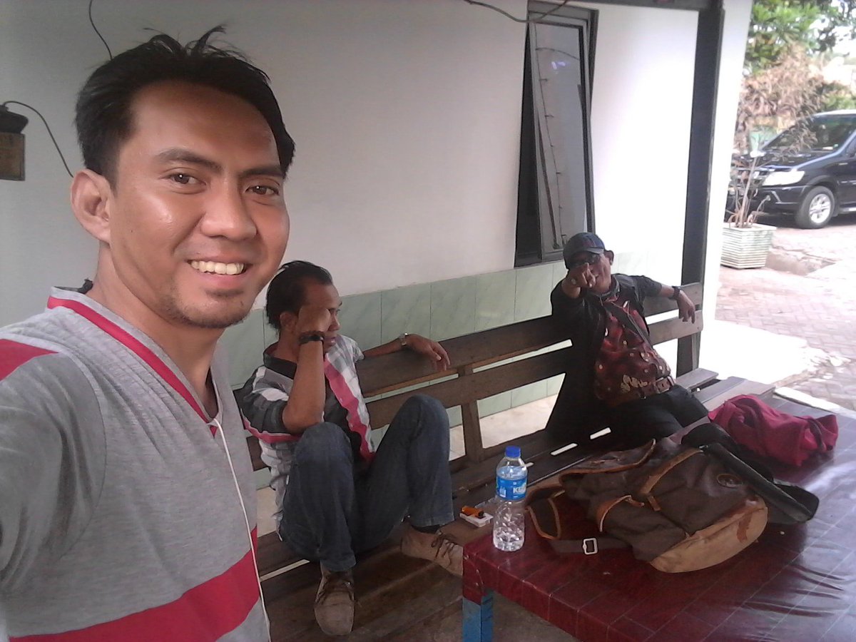 DedyderaRahman2's tweet photo. Banyak cerita... #SaveSemangat https://t.co/N7v1vaDNE7