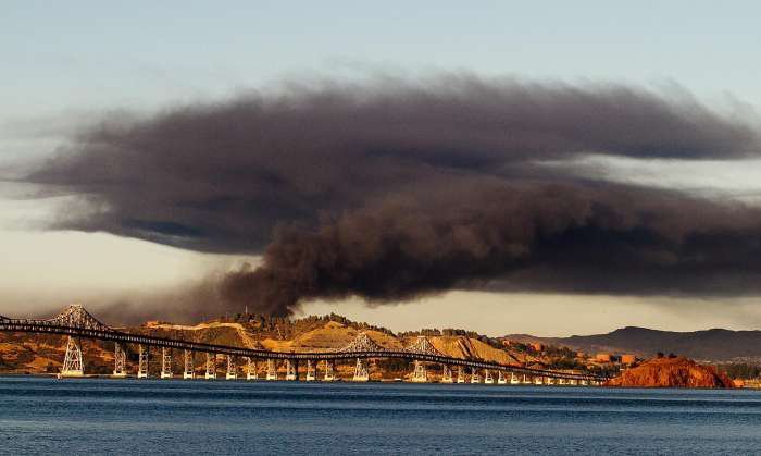 ioKinetic's tweet photo. #CaliforniaEPA New workplace and environmental safety regulations for oil refineries in California https://t.co/TeuQhD8c3d https://t.co/TSKGr9H3US