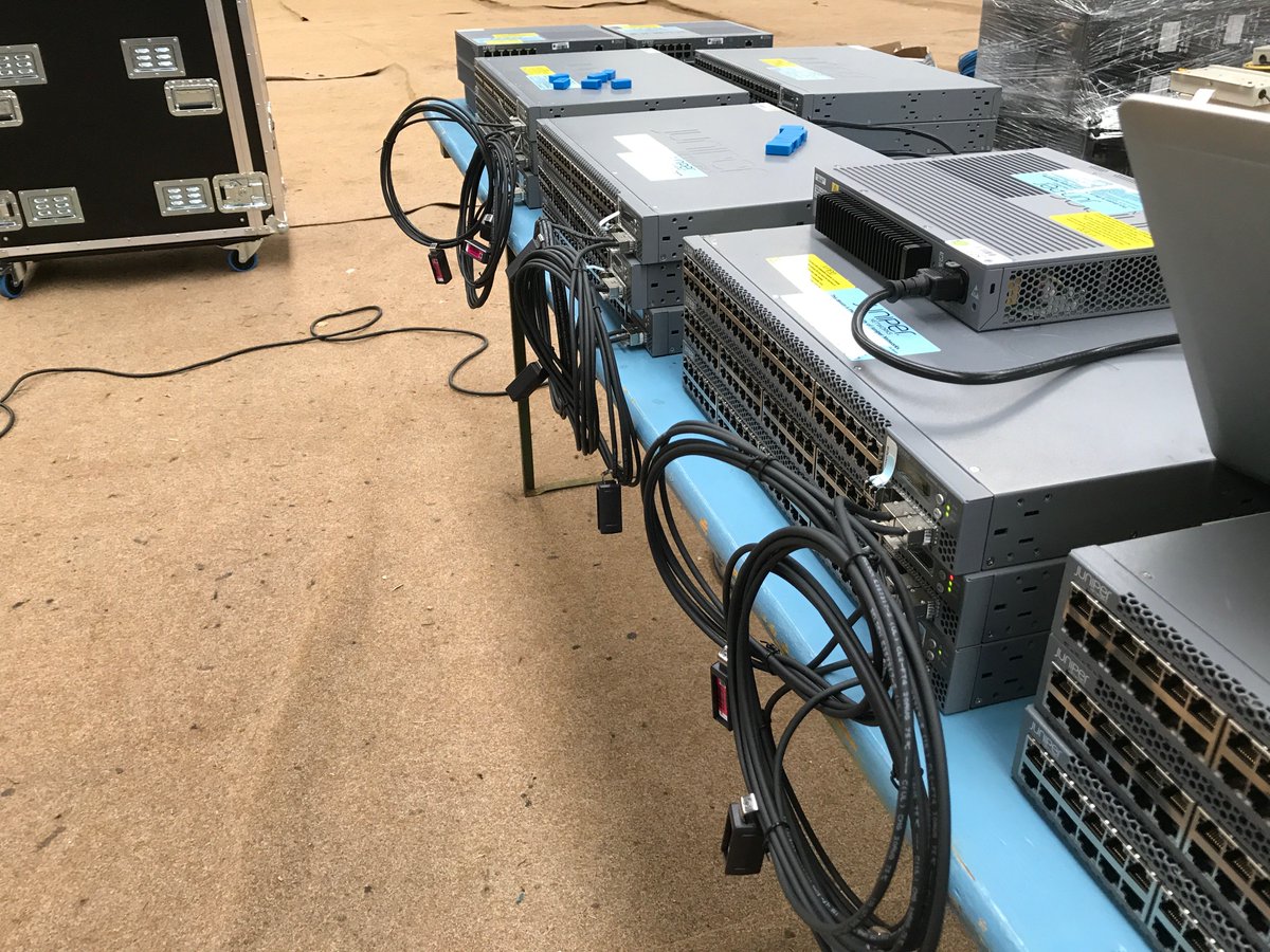 CampzoneNetwork's tweet photo. Prestaging the switches for #CampZone #cz17 #junipernetworks https://t.co/OPLvM7QLEg