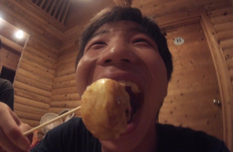 akkun69696's tweet photo. 森の中のログハウス楽しかったね🏡
鍋もたこ焼きも美味しかったね🐙🍲
またみんなで行こうね...🤗🍖 https://t.co/x9oNfmpxfq