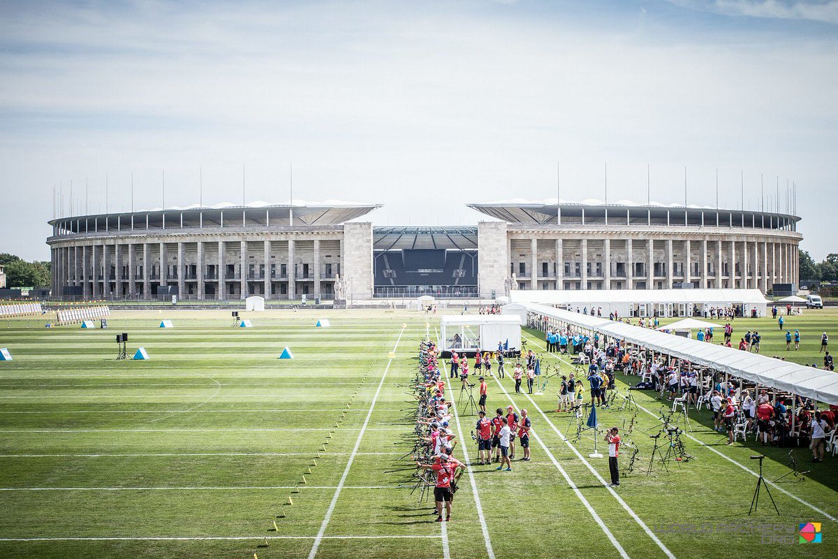 worldarchery's tweet photo. Incredible venue here at the @Oly_Berlin for official practice at stage four of the @WorldCupArchery 2017. 🏹 #archery https://t.co/14ffo3eBuJ