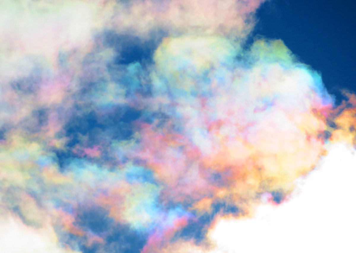 ◆空◆荒木孝介 直送 新品 SM【パステル・色鉛筆等】◆丁寧梱包◆風景画 雲 荒木健太郎 (@arakencloud) • Threads, Say more