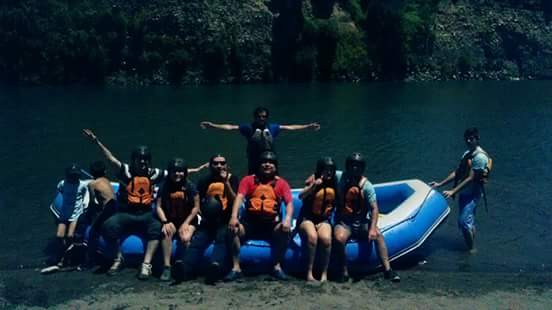 NeocfNeo's tweet photo. #amigosmg compartiendo un maravilloso río Bajada Rafting río ñuble san Fabián camping Don Juan https://t.co/rt8sbBlCmM