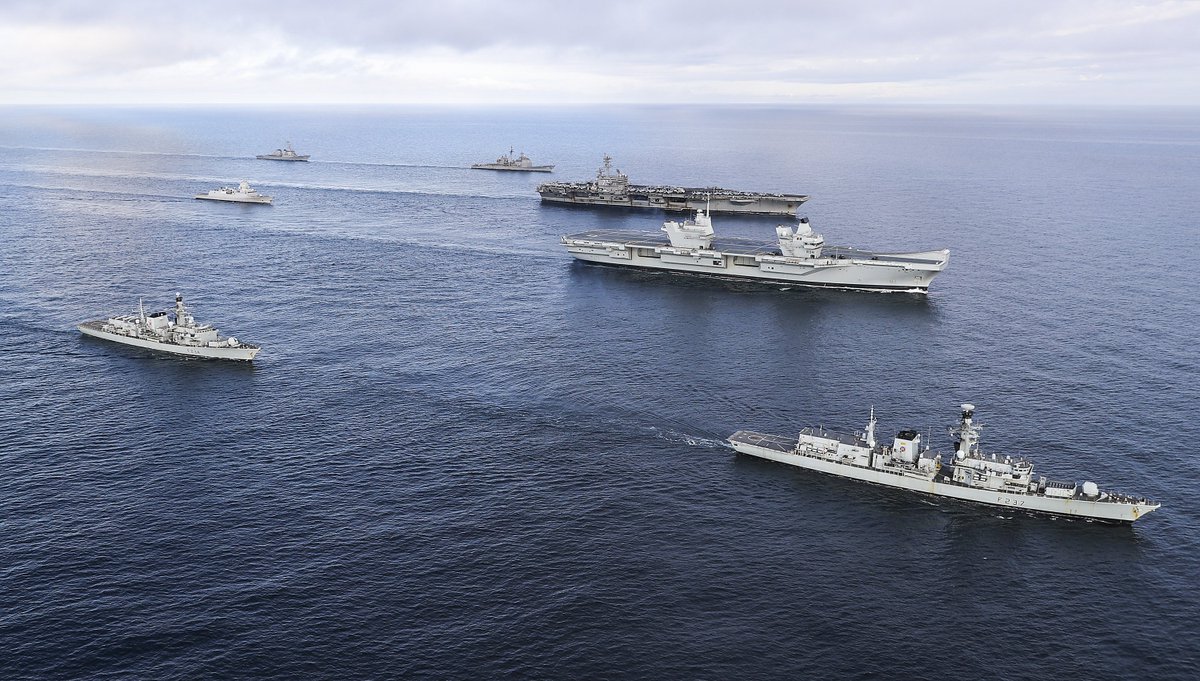 Today @HMSQnlz has met up with the @USNavy @CVN77_GHWB and her carrier strike group off the coast of Scotland. royalnavy.mod.uk/news-and-lates…