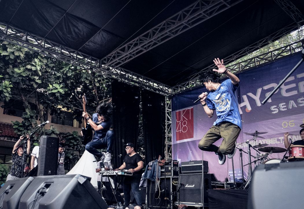 HYPERDUTY SEASON VI SMUN 5 DEPOK (6.08.2017) facebook.com/sheilaon7fanpa…
#throwback #SheilaOn7Day #SheilaOnAugust #SheilaGig #SheilaGank