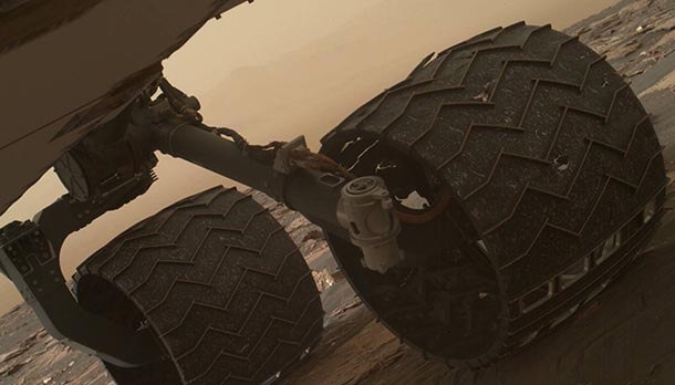 SpaceReporter's tweet photo. Curiosity mission celebrates fifth anniversary on Mars - https://t.co/YOumJlW2co #CuriosityRover #NASA #Mars https://t.co/Z1HqrDiinr