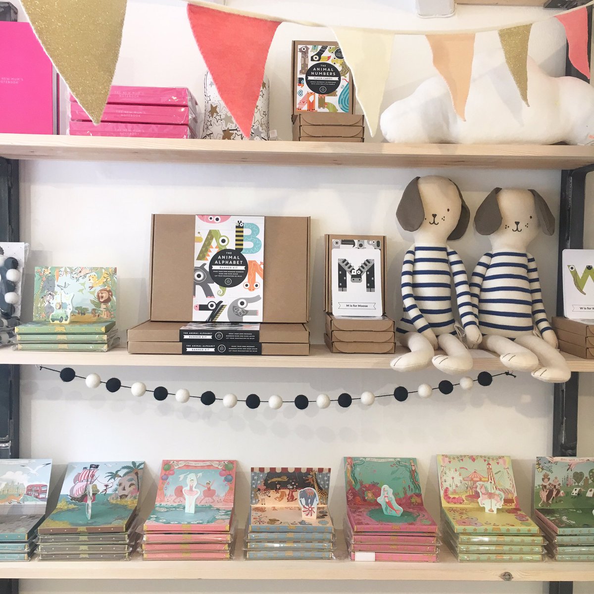 meggie's tweet media