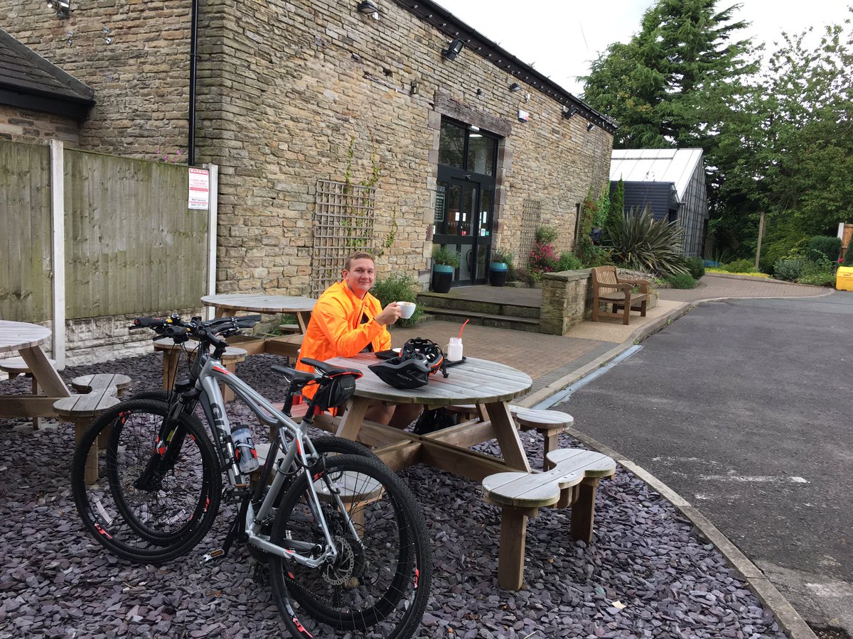 billyandthebee's tweet photo. Lovely bike ride 🚴 up to love it gallery, even treated myself to a 🍓milkshake at the bag and bean cafe there #loveitgallery #bag&amp;bean https://t.co/IGZAdDWjRy