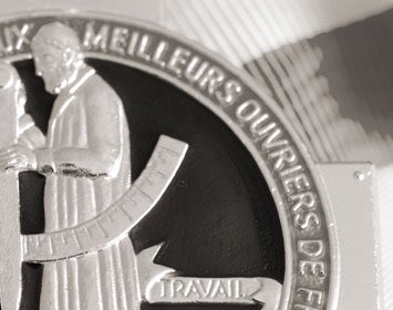 LesCasquettesJaunes (@odyssealexia) on Twitter photo 