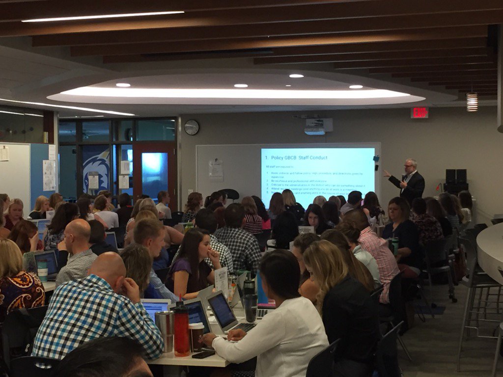 BrandonWLewis's tweet photo. #EdLaw discussion at #NTII. And yes, @rvogelaar can even make this interesting!! #lpsleads https://t.co/CmR1CrNLib