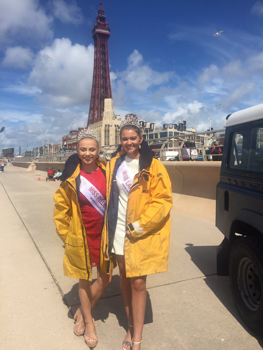 Elle Finch tweet media