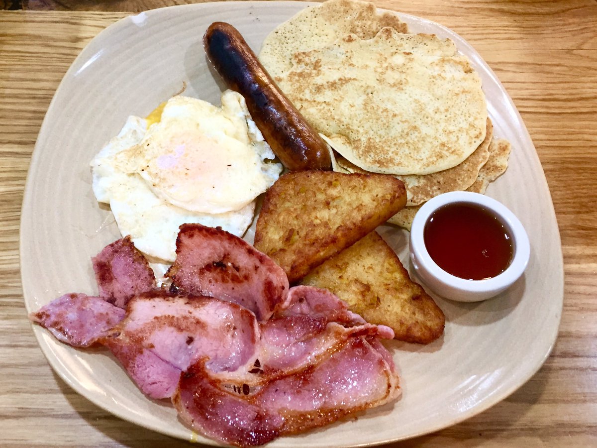 Another busy day at #Leytonstone's quality cafe &amp; restaurant, #SanMarino. It's so good, everyone wants the world to know they have visited!