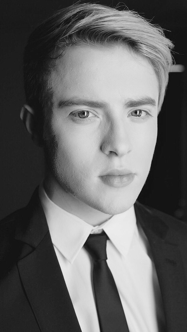 planetjedward's tweet photo. Jedward https://t.co/dLl4GFsf9m
