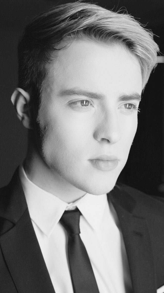 planetjedward's tweet photo. Jedward https://t.co/dLl4GFsf9m