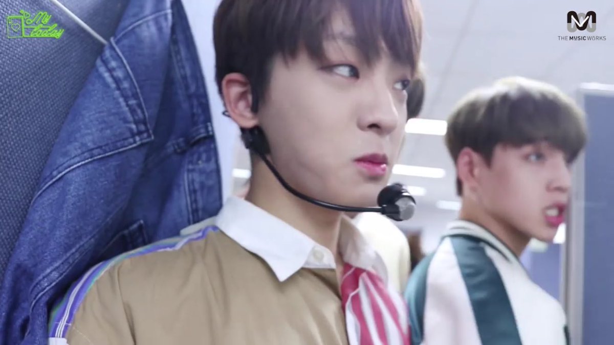 myteengotohell's tweet photo. Eunsu just trying to protect MYTEEN's image:
#마이틴 #MYTEEN #태빈 #은수 https://t.co/wEj98GC4Xp