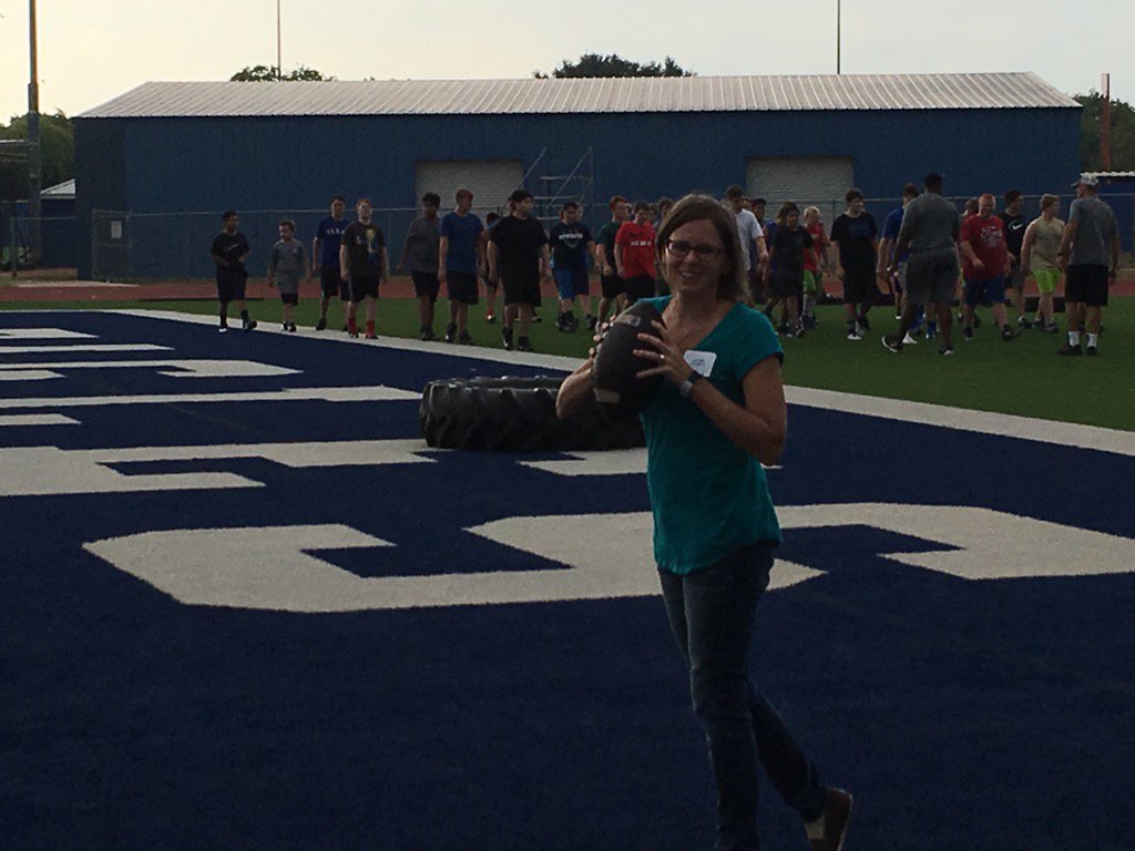 DyerrRob's tweet photo. @GeorgetownISD #TeamGISD  Ready for football season https://t.co/MWl1UhXhfI
