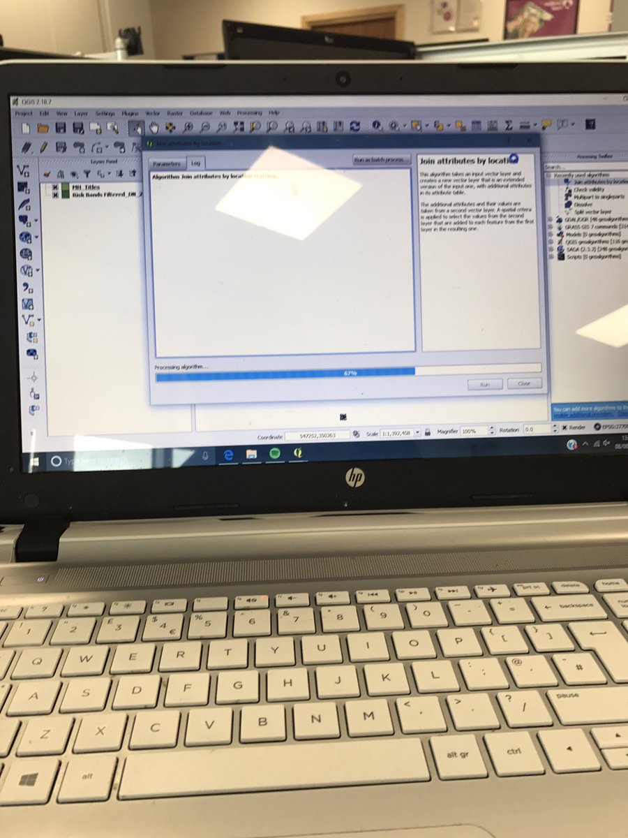 emlratcliffe's tweet image. Never have I been happier to see a progress bar. Join by location on a 1.9GB shpfile in #QGIS (had to split it into 8 bits) #MidWeekWin 👊🏻