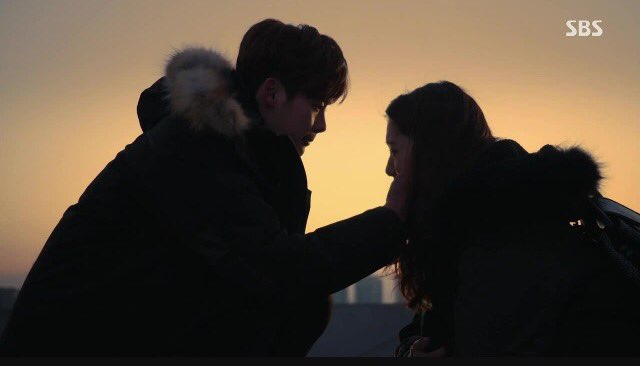 dramatic_german's tweet image. Du bist der Mensch der mich zum Lachen bringt und der der mit mir weint เธอเป็นคนที่ทำให้ฉันยิ้มได้และร้องไห้ไปกับฉัน