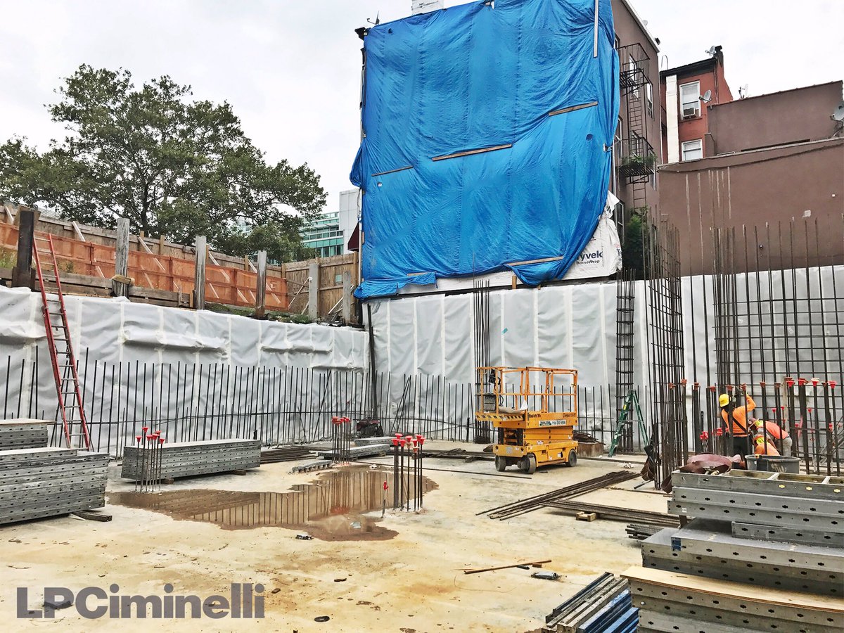 LPCiminelli's tweet photo. After underpinning and shoring system, foundation will be 3 ft thick using 1000 cu yds of concrete @PrattInstitute! 🚧 #BuildingOurCommunity https://t.co/sik2PCtLUC