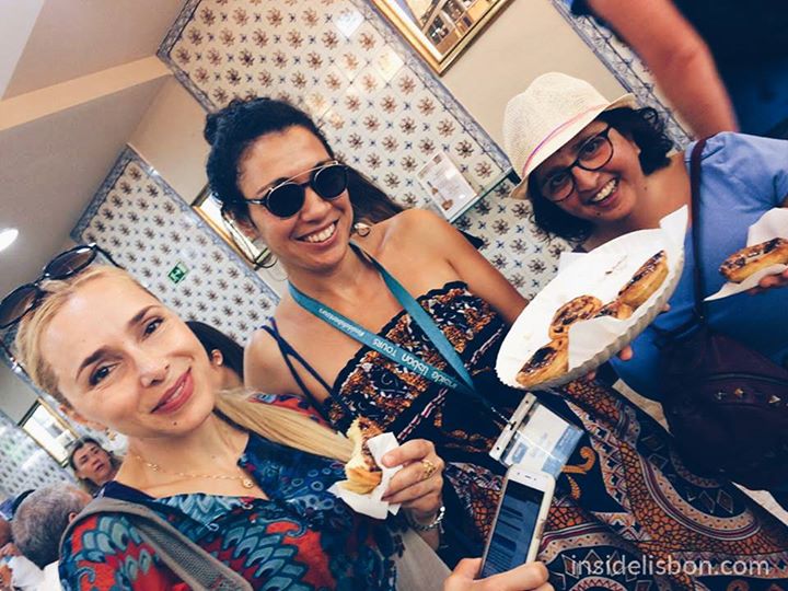 InsideLisbon's tweet photo. Get your sugar fix❤ Our guide Sofia you'll show everything you need to know about the Pastéis de Nata on Best of Lisbon Walk! #insidelisbon https://t.co/ZnRLysNmiI