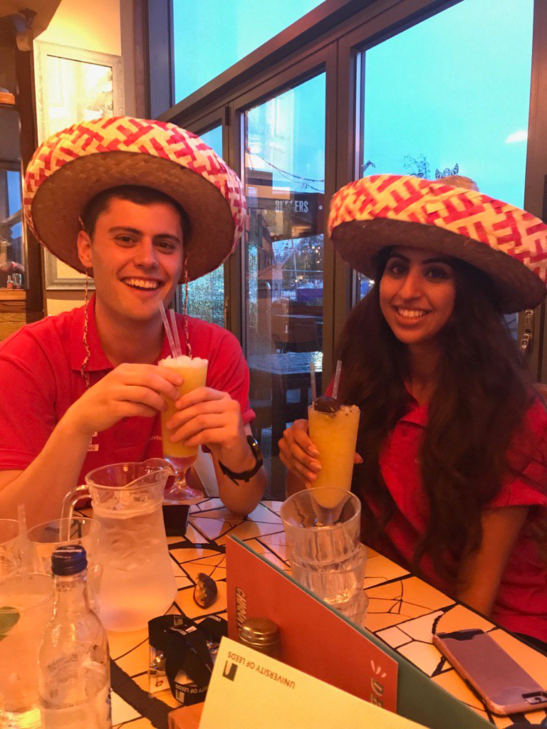 UoL_Contextual's tweet photo. Your seniors are enjoying the night off! #RFESS17 https://t.co/TAXGYvu6fv