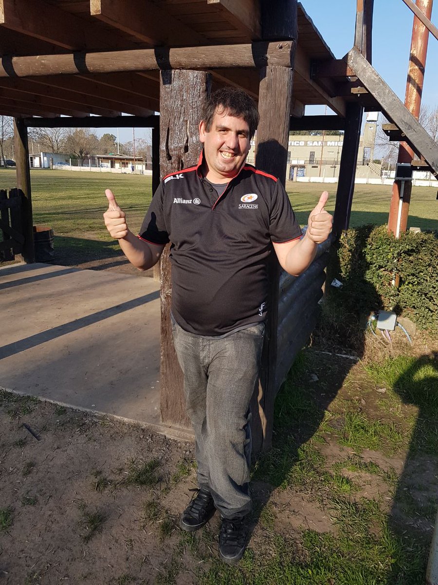 LHRugbyClub's tweet photo. Muchas Gracias @Chipifigallo por colaborar para que Juancito pueda ir al mundial con Pumpas XV
@pumpasxv 
#abriendocaminos
#imart2017 https://t.co/oFNi7ADnoV