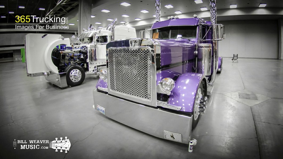 Freight_Photo's tweet image. #BillWeaver Live at @Gats #Trucking Show Aug 24-26 Dallas TX #ToughTested @BillWeaverMusic - Images by #365Trucking @PrideandPolish