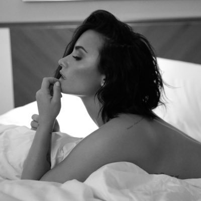 LovethatLyricx's tweet photo. What good is a love song without the love.
https://t.co/gUWMPkjgB0
@ddlovato #WithoutTheLove #DemiLovato #lovethatlyric #music #lyrics https://t.co/BdGcQq6DUy