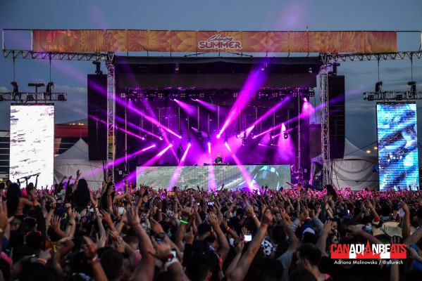 CanadianBeats1's tweet photo. Our @allurech covered Chasing Summer in #Calgary! Check out her shots! https://t.co/RvDlQb1GEW #CSMF2017 https://t.co/AoZPv96jEg