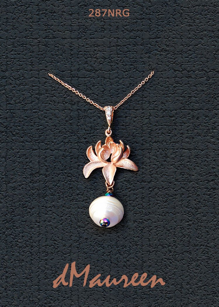 dMaureenVastine's tweet photo. Pearl Bridal Jewelry 287NRG WHITE PEARL Rose Gold Bridal Necklace. Orchid F… https://t.co/A40Kamqe19 #Etsy #Dmaureen https://t.co/e61XGn0SpQ