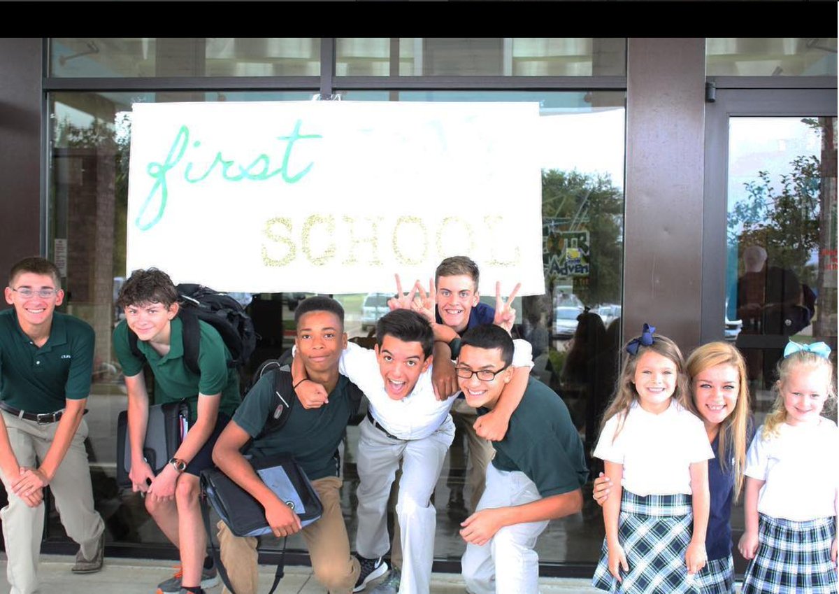 umschools's tweet photo. Let's share our community of UM schools on social media. Post your classroom photos &amp; smiling student faces online &amp; tag w/ #UMbacktoschool! https://t.co/BEiWkq1RQy