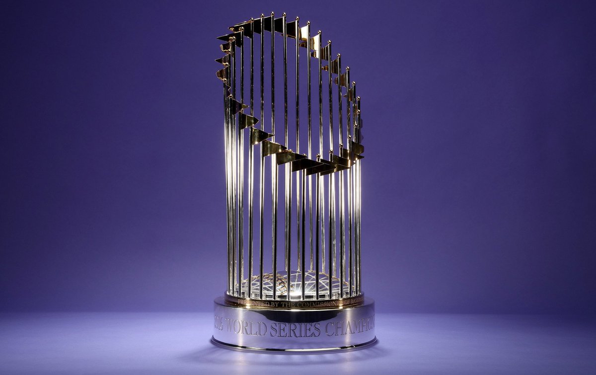 Arlington_Park's tweet photo. Hey @ChicagoMLBCubs Fans!  The World Series trophy will be at Arlington for the 35th Running of the Arlington Million! Will you? https://t.co/MZeeWihsRZ