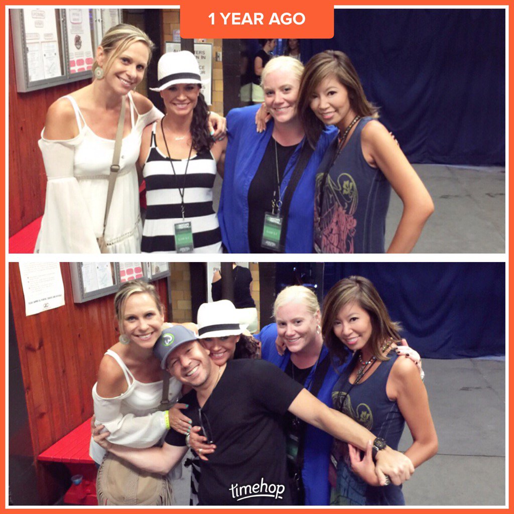 Okie_Doke's tweet photo. Ha! That time @DonnieWahlberg jumped in on our girls photo! #upgrade #mixtapefun #letsrewind https://t.co/RahVgWEFBZ