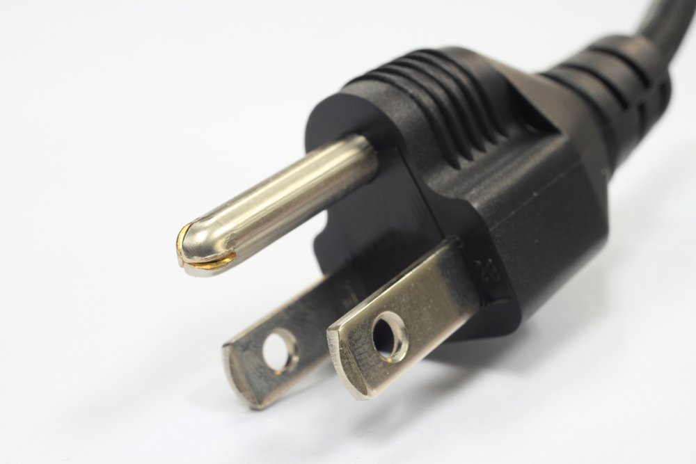 Experiencing an outage? Turn off and unplug any unnecessary electrical equipment, especially sensitive electronic equipment. 🔌