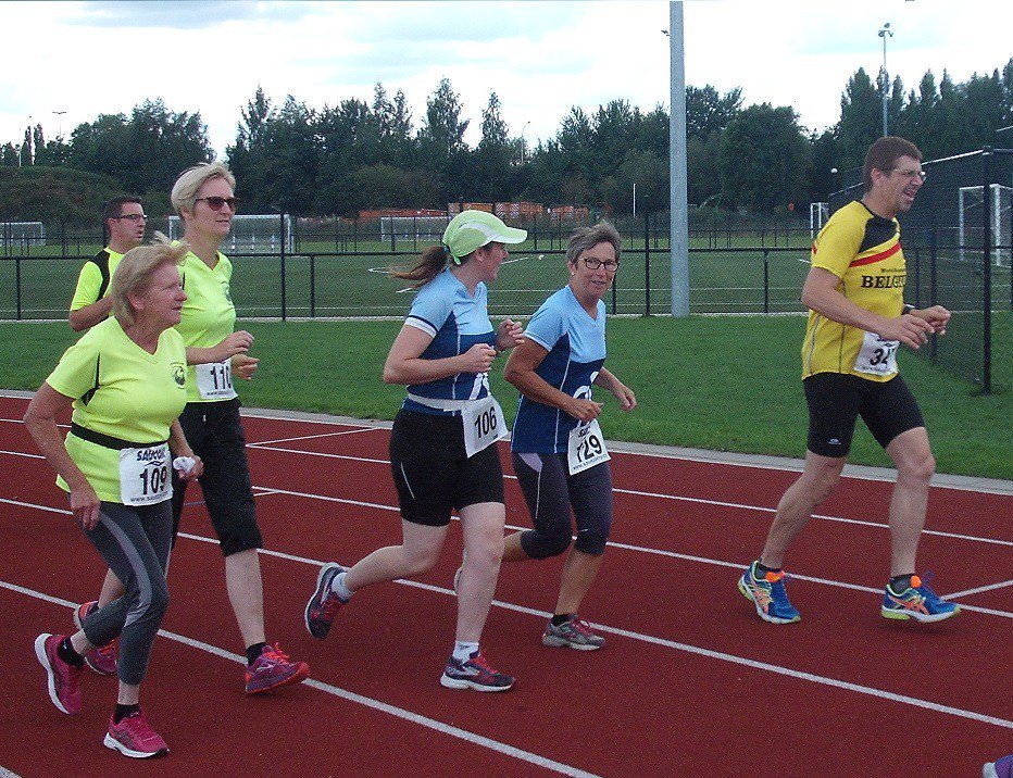 borluutjoggers's tweet photo. Moerkensheide jogging 2017 https://t.co/FXEPUFeNqQ https://t.co/LoBvoNrwQu