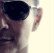 friskyradio's tweet photo. New Blue Monday w/ @kevinshiu  https://t.co/8o4l1IcGLi https://t.co/3vQlyrEgjf