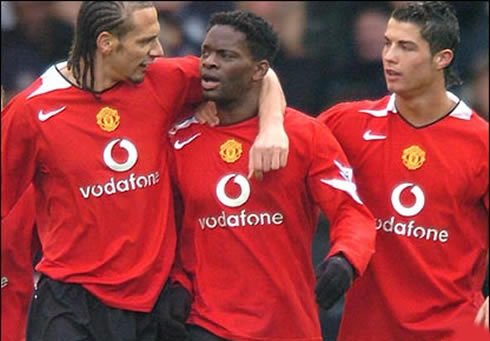 Happy birthday Louis Saha 39    