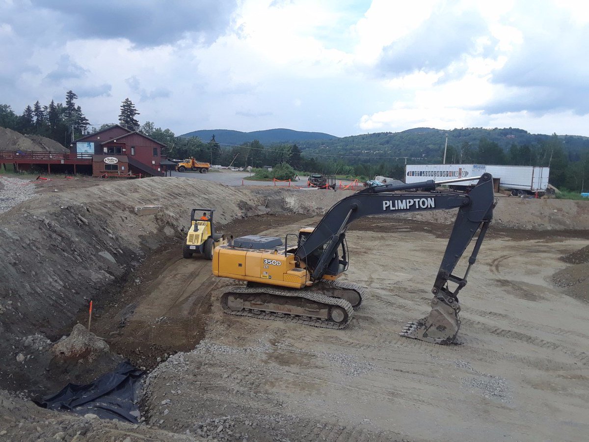 MountSnowEB5's tweet photo. A quality foundation allows for a #strong and long lasting structure to be built upon. #EB5 #jobs #prideinworkmanship https://t.co/D6i9siFawt