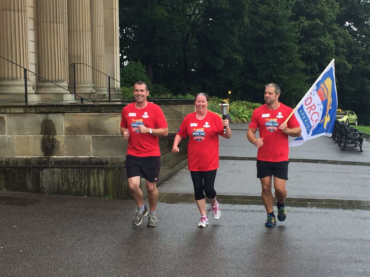 SYP_Events_Ops's tweet photo. A damp day but the #letr in #sheffield Weston Park was great. Getting closer to #Bramall Lane😀@SOGreatBritain #syptweet https://t.co/hmr5AnaTcT