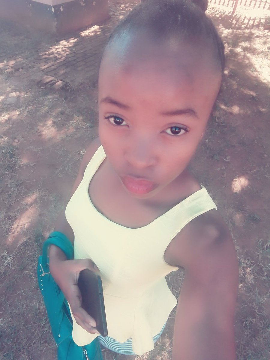 Queen_Puly's tweet photo. https://t.co/BnpGzKIDJq